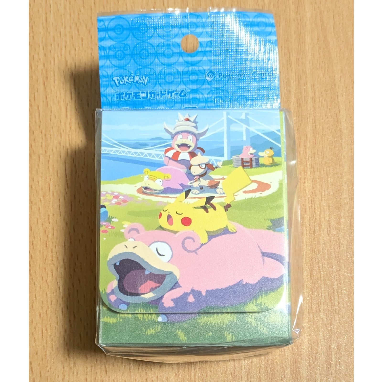 送料込み ポケモンセンターカガワ ヤドン デッキケース サプライ