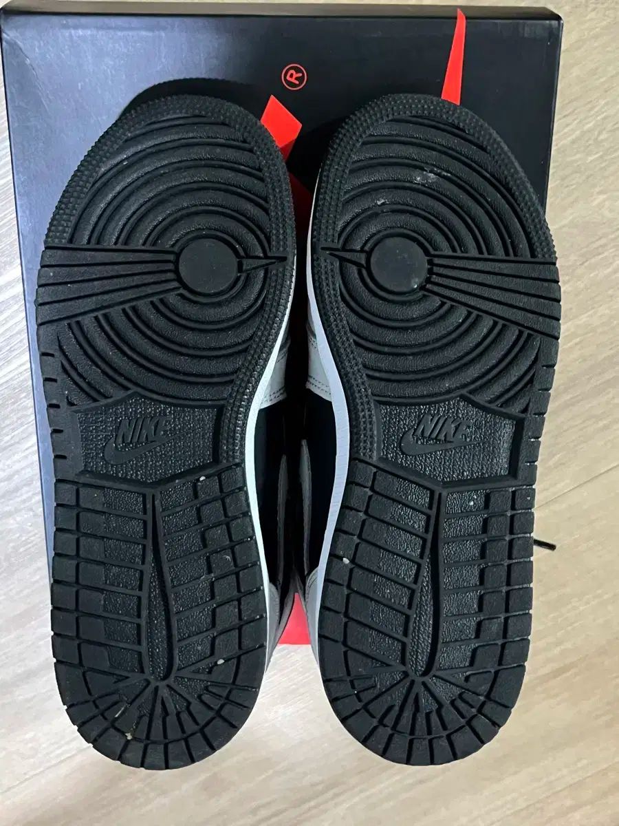 GS ジョーダン レトロハイ シャドウ 225 S級