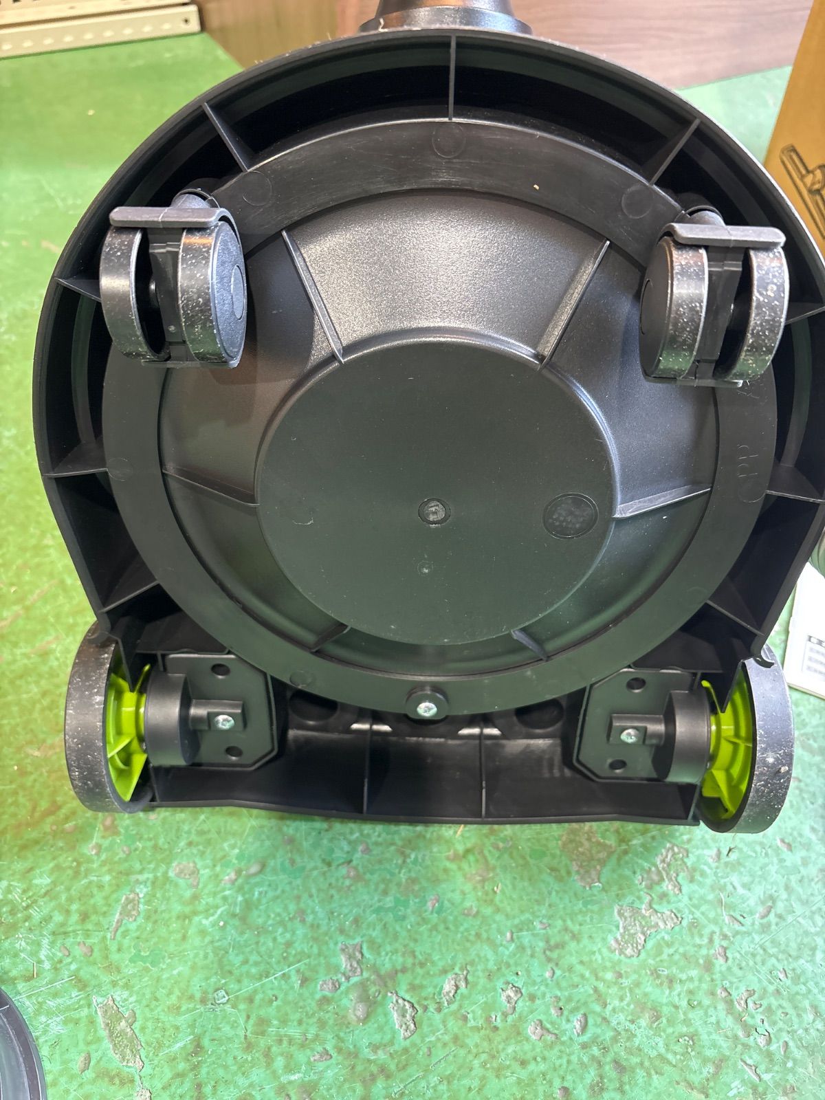 TOSHIBA VC-PC7A-L 紙パック式掃除機 2013年製 東芝 VC-PC7A 価格比較