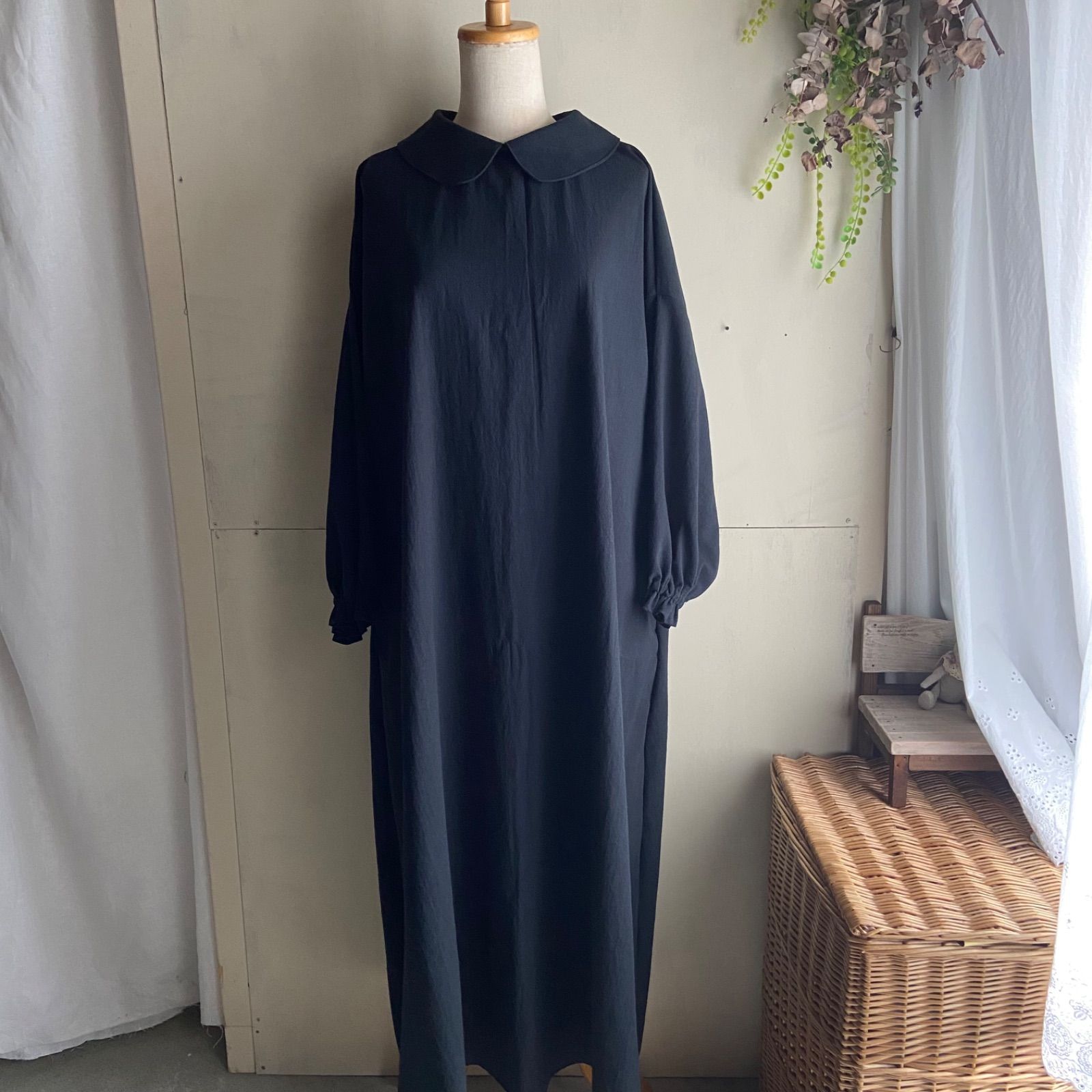 コットンリネン 綿麻 丸襟 Aラインワンピース ブラック aラインワンピース