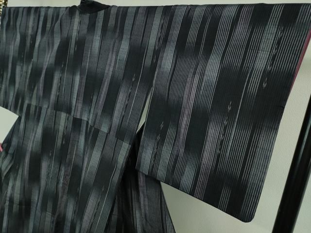 平和屋着物■極上　伝統工芸士　七代目　吉澤与市　紬　間道　証紙付き　逸品　DZAB0590kh5 平和屋着物□極上 伝統工芸士 七代目 吉澤与市 紬 間道 証紙付き 逸品