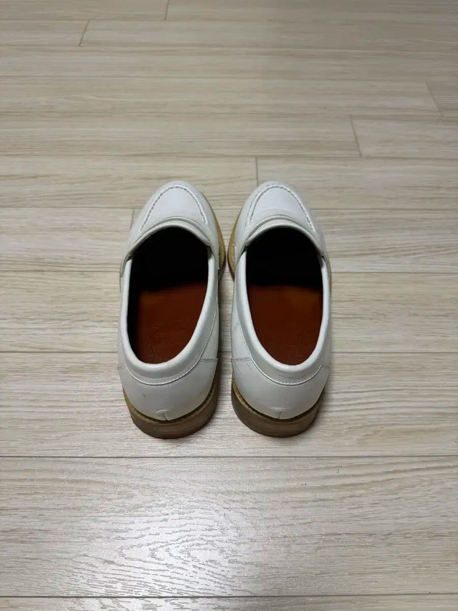 MOVE ロマンチックムーブ 靴 ハンドメイド ローファー 245 E