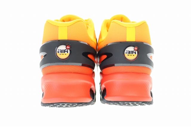 ナイキ NIKE AIR MAX DN8 Team Orange Team Orange Black エアマックス