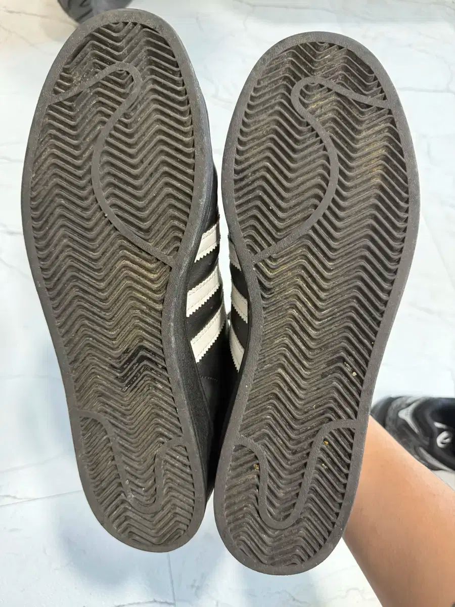  アディダス ブラック 290 スニーカー 靴