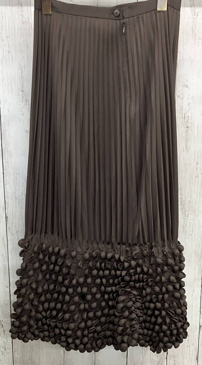 ISSEY MIYAKE スカート イッセイミヤケ プリーツスカート ブラウン サイズ2