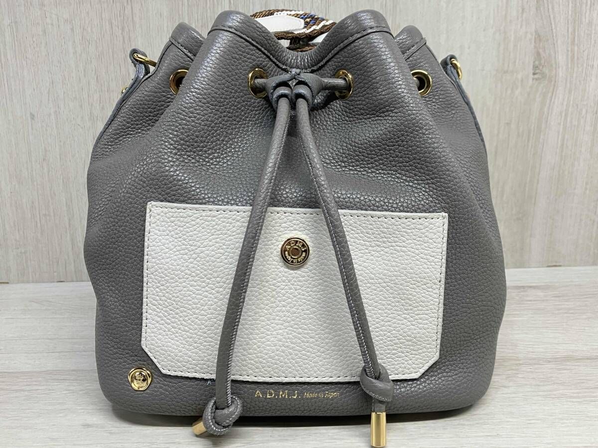 A.D.M.J. THE MOZART DRAWSTRING 巾着 ショルダーバッグ 本革 レザー エーディーエムジェイ かばん 鞄 レディース グレー