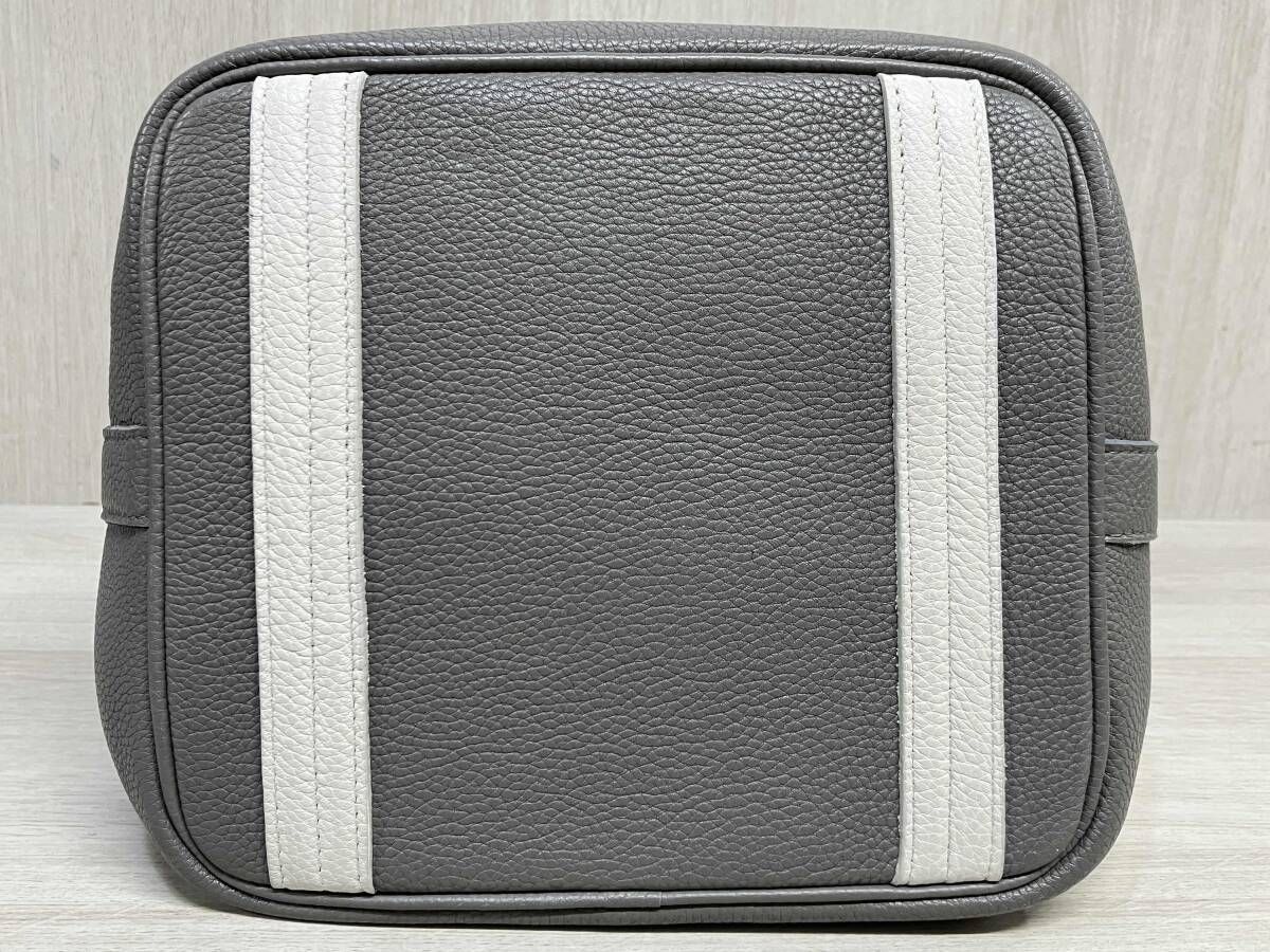 A.D.M.J. THE MOZART DRAWSTRING 巾着 ショルダーバッグ 本革 レザー エーディーエムジェイ かばん 鞄 レディース グレー DECORATOM_COM_BR