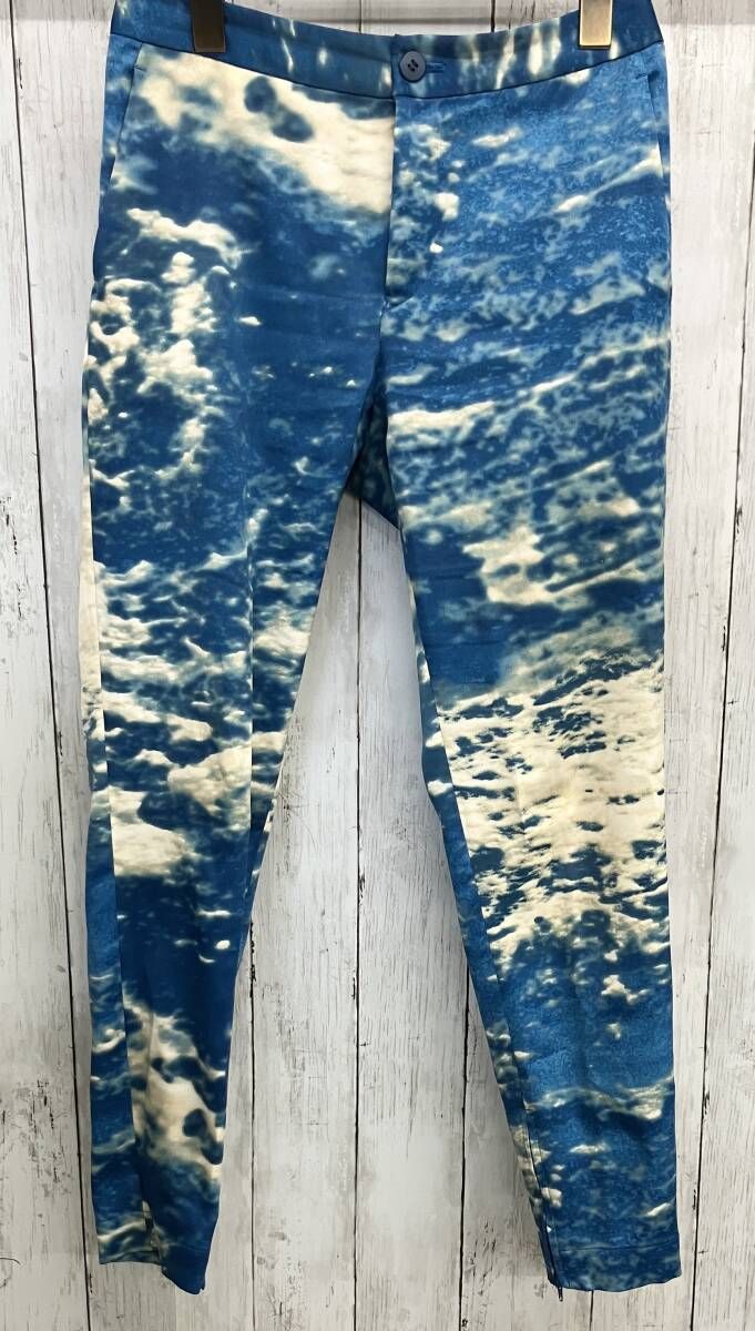 希少 美品 イッセイミヤケ 転写プリント デザイン サイドジップ ロングパンツ ISSEY MIYAKE ロングパンツ イッセイミヤケ 転写プリント空 IM63FF013