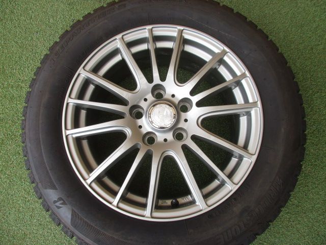 み ラブリオン 205 60 R 16 スタッドレスタイヤ４本SET プリウスα 90ノア ヴォクシー SAI