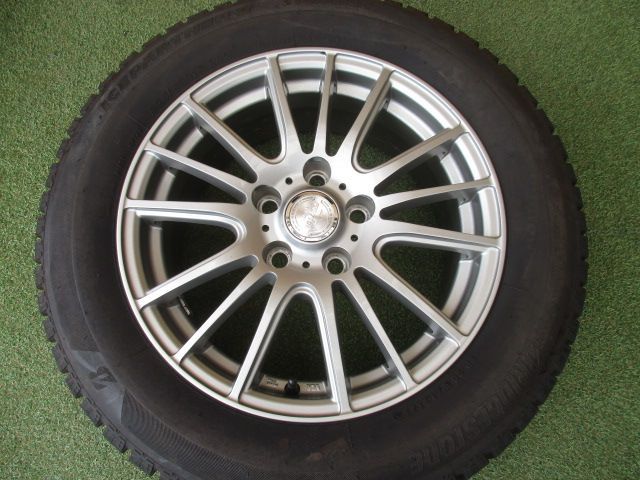 み ラブリオン 205 60 R 16 スタッドレスタイヤ４本SET プリウスα 90ノア ヴォクシー SAI