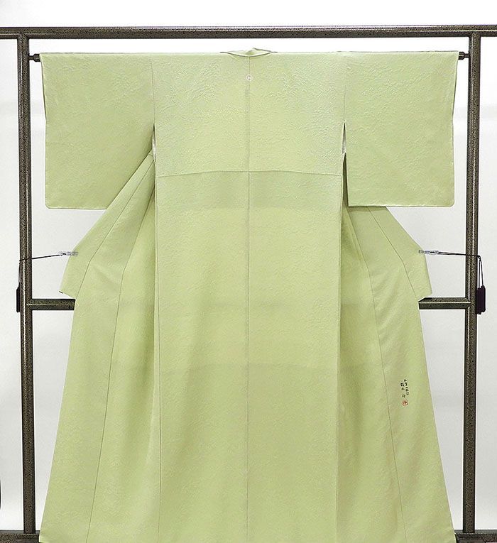 色無地 未使用 正絹 加賀友禅 梶山伸 身丈160.5cm 裄丈64cm 丸に根笹 未着用 美品 新古品 未使用品 着物 a4101 色無地 未使用 正絹 加賀友禅 梶山伸 身丈160.5cm 裄丈64cm 丸に根笹