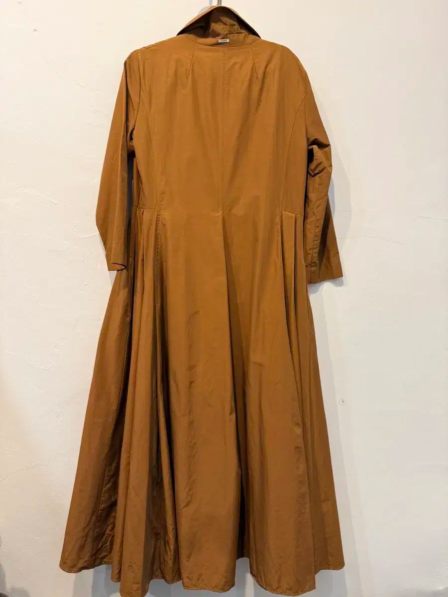 S MaxMaraのブラウン ロング ONE PIECE です