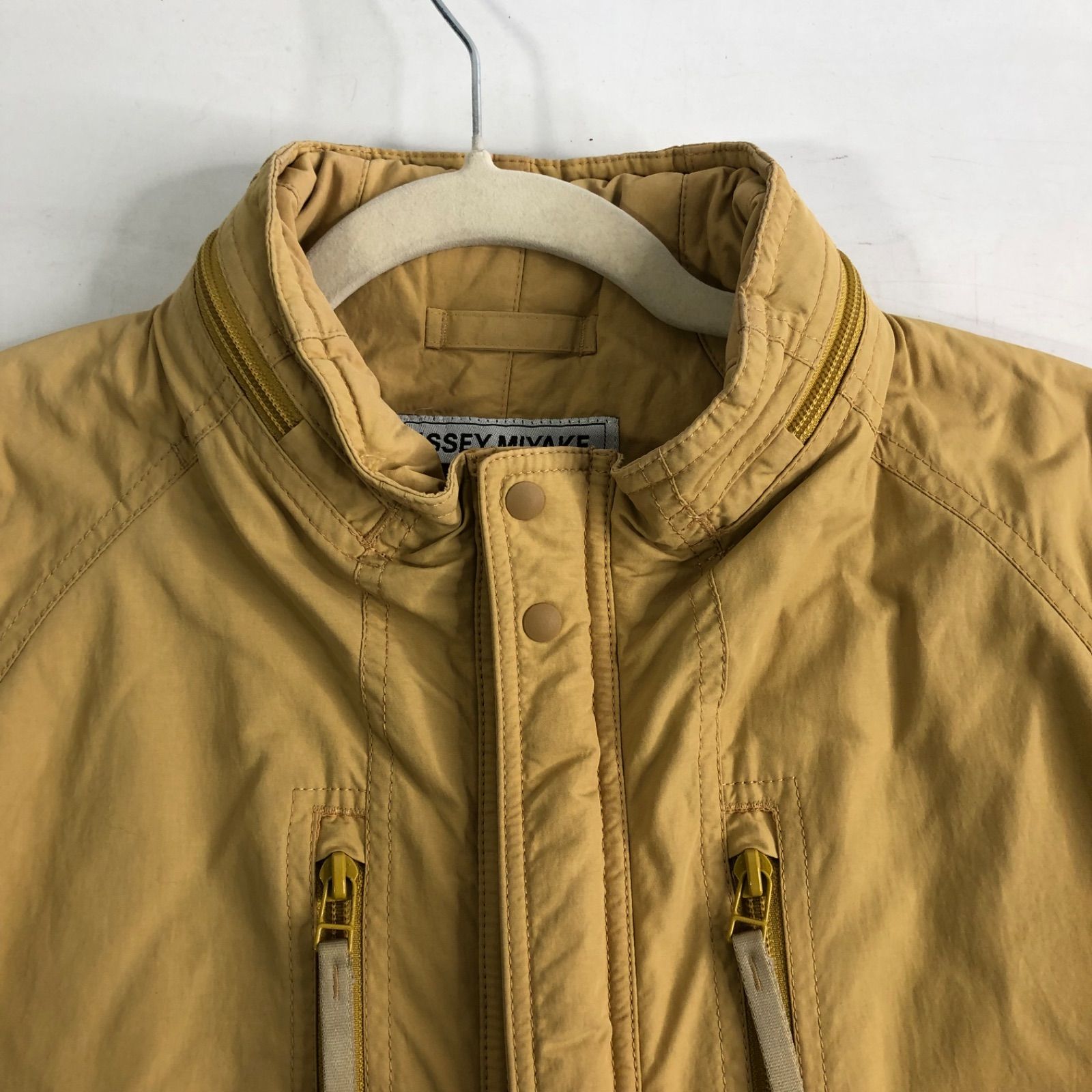 パラシュートコート