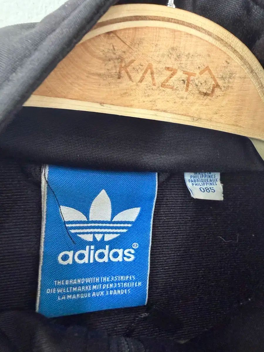 53 アディダス 旧ファイヤーバード ジャージ