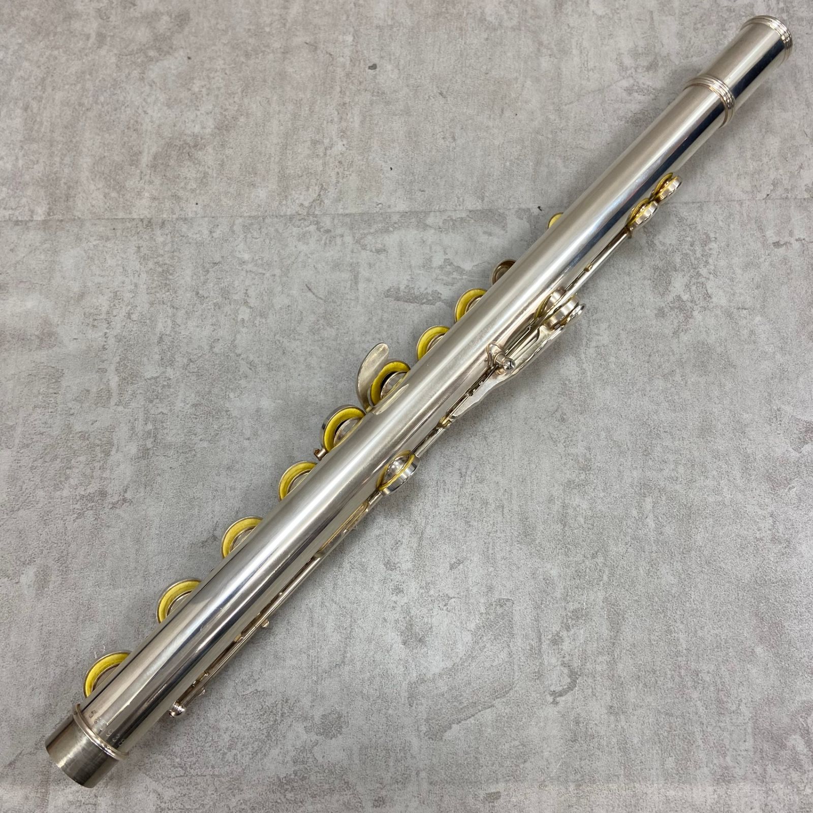 ヤマハフルート YFL- 211 YAMAHA⁄ ヤマハ フルート YFL-211 YFL211