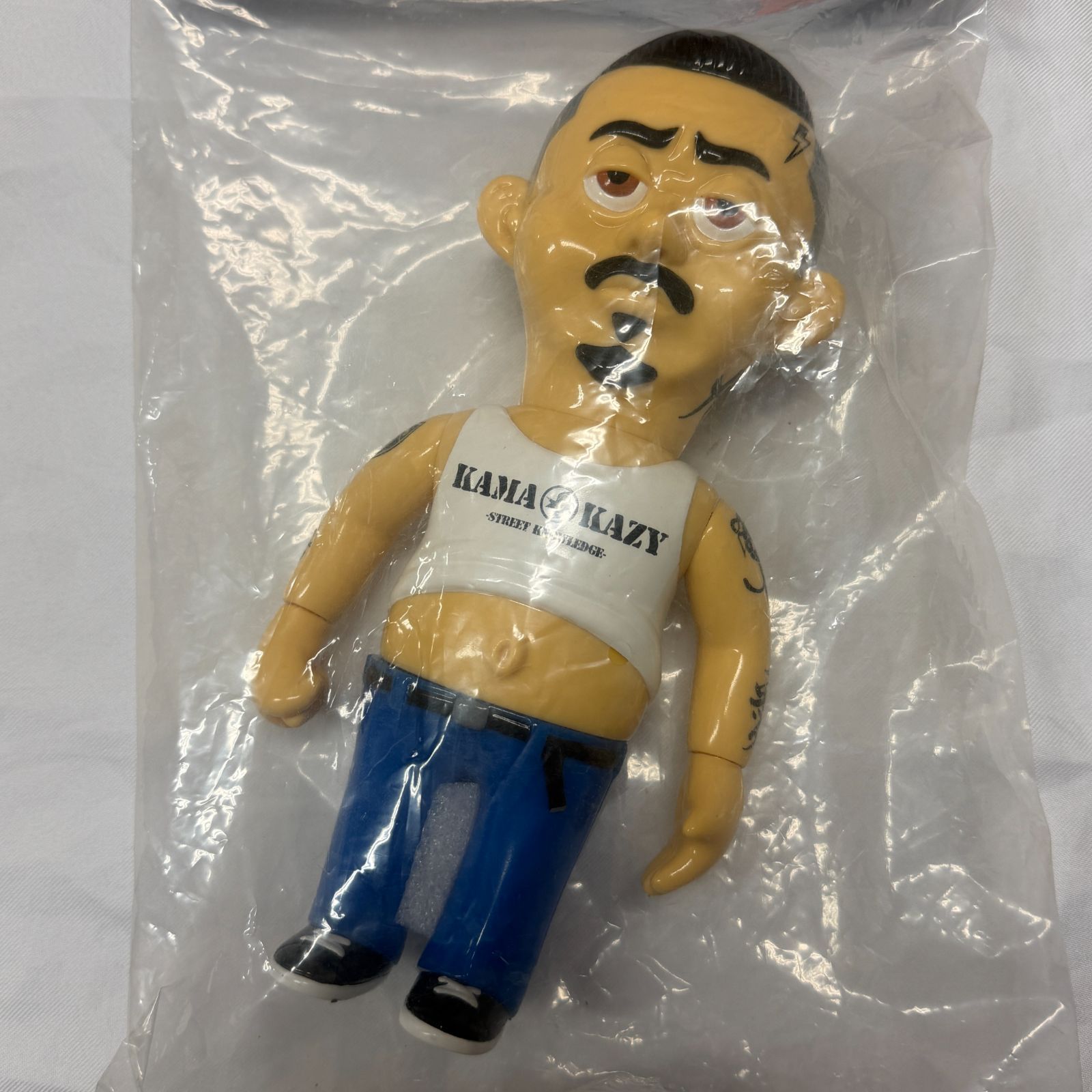 未使用品 HEADLOCKSTUDIO G.CUE ナックルズ ソフビ 人形 カスタム