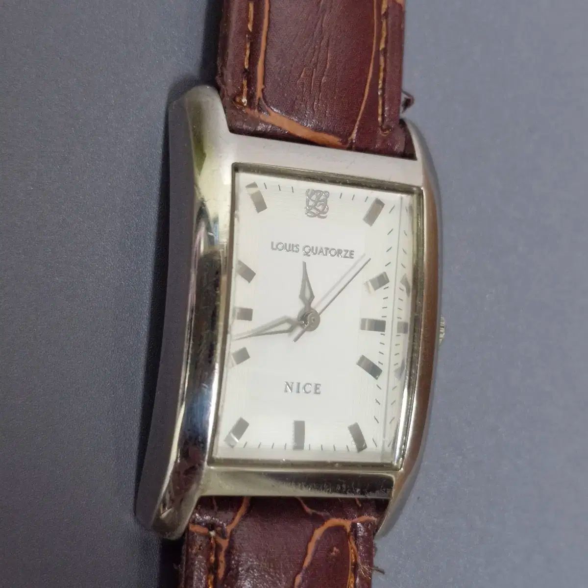 ルイキャトルズ レディース クオーツ時計