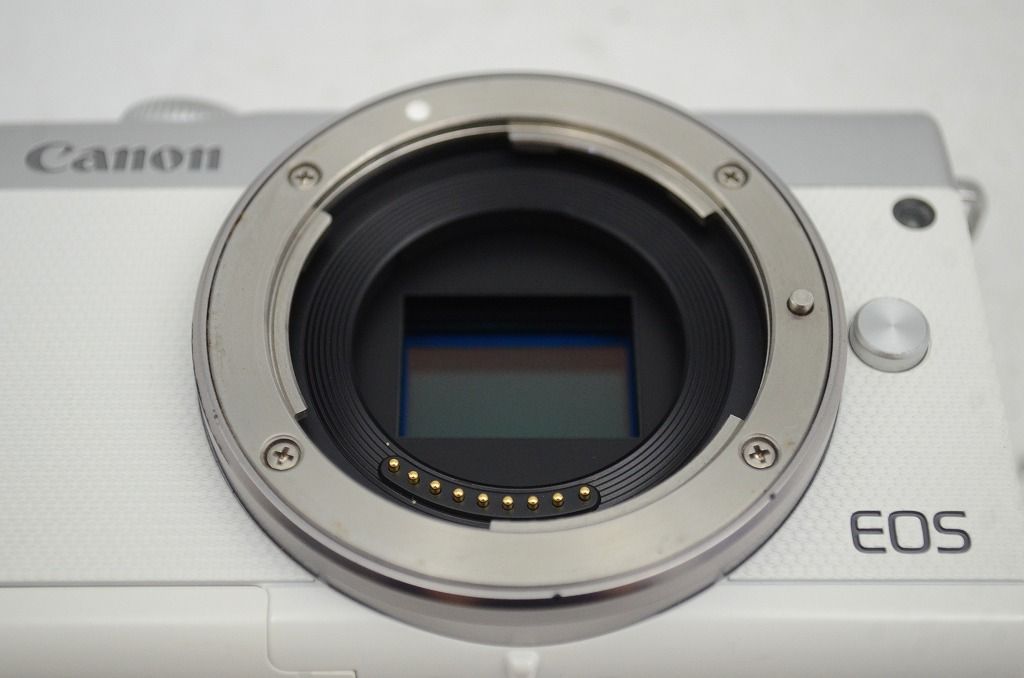  Canon キヤノン EOS M 100 ボディ ミラーレス一眼カメラ ホワイト 251020 p ミラーレス一眼 デジタルカメラ
