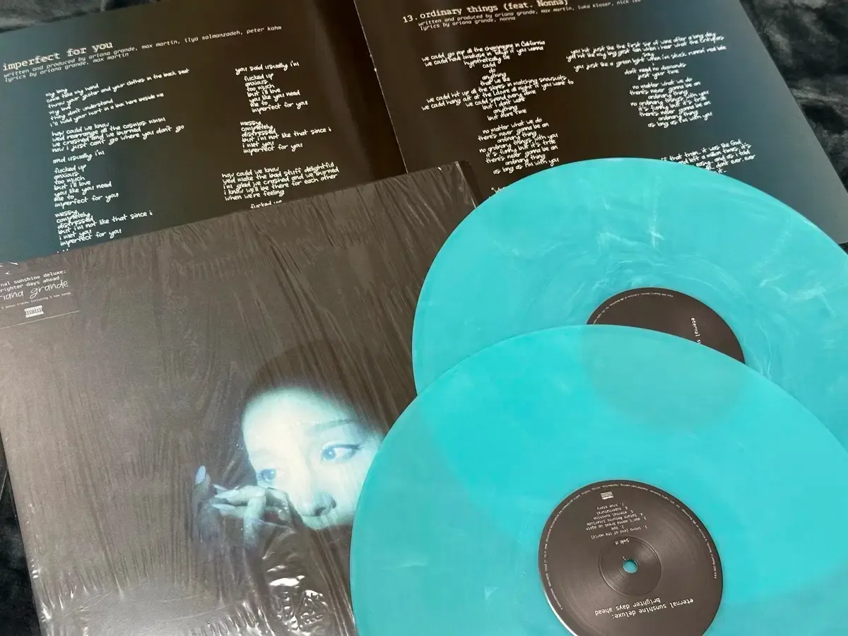 2025年最新】アリアナグランデ エターナルの人気アイテム - メルカリ