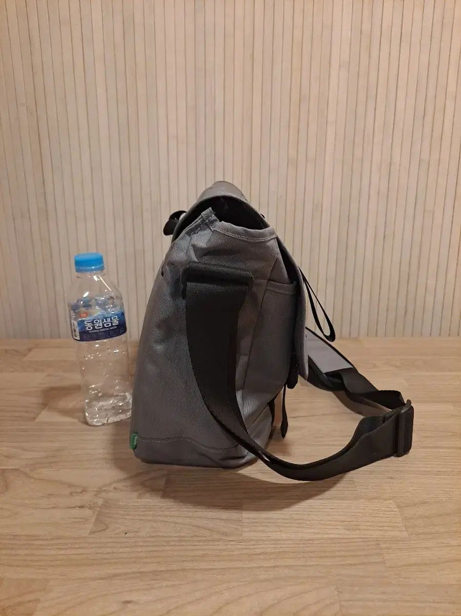 THE NORTH FACE ザノースフェイス メッセンジャーバッグ グレー バッグ