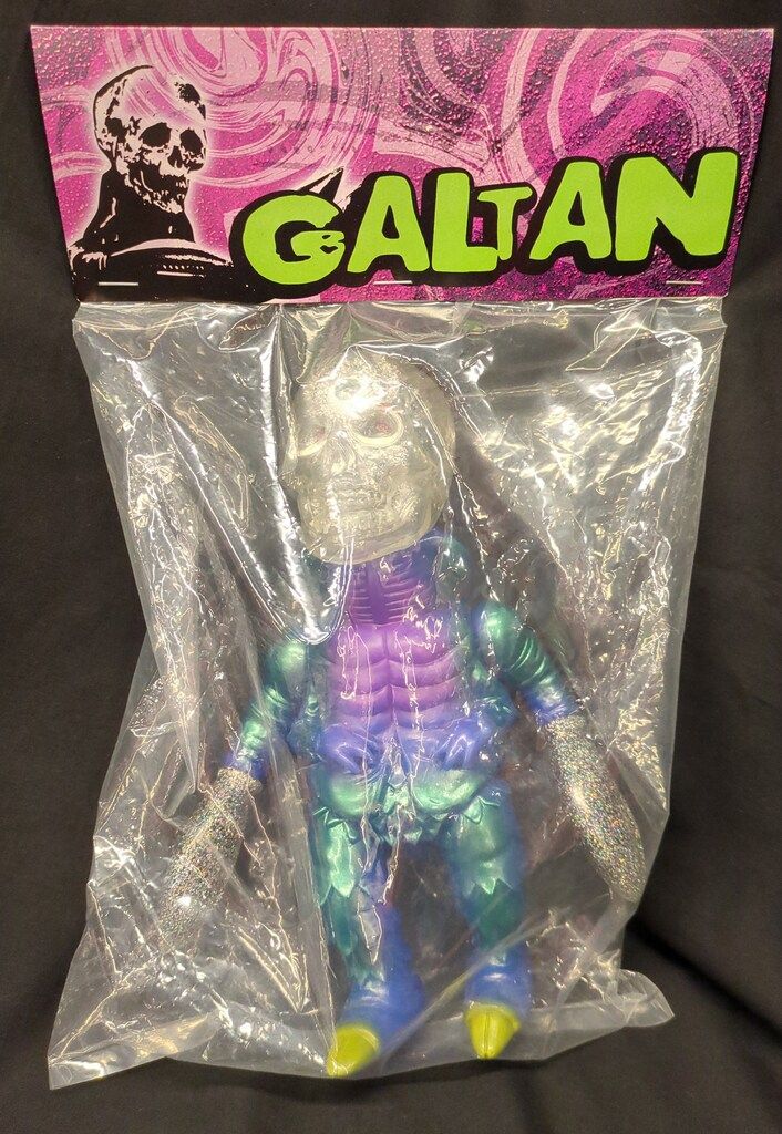 zollmen ゾルメン ズドン 蓄光ホワイトizumonster zollmen ゾルメン