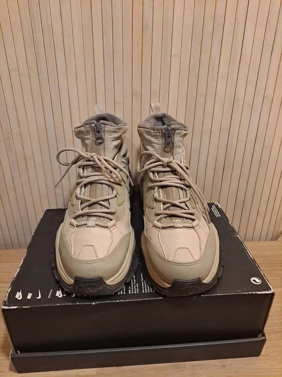 DISCOVERY GORE-TEX ハイトップ トレッキングシューズ 270サイズ