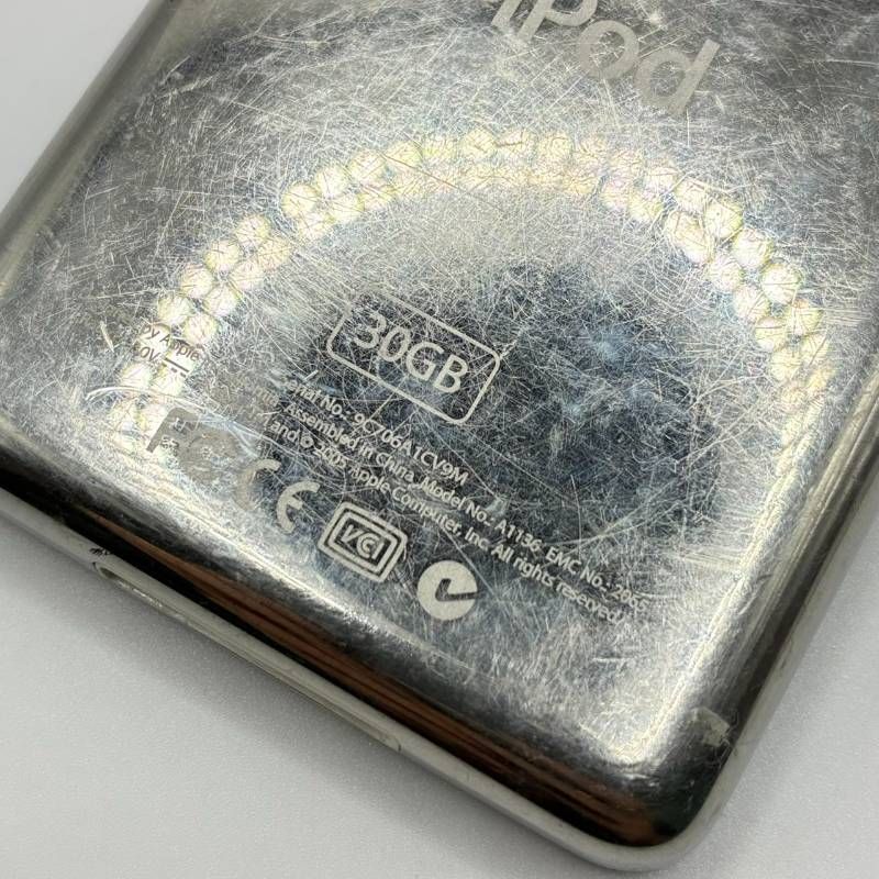 動作品/初期化済み】 Apple iPod Classic A1136 30GB アップル