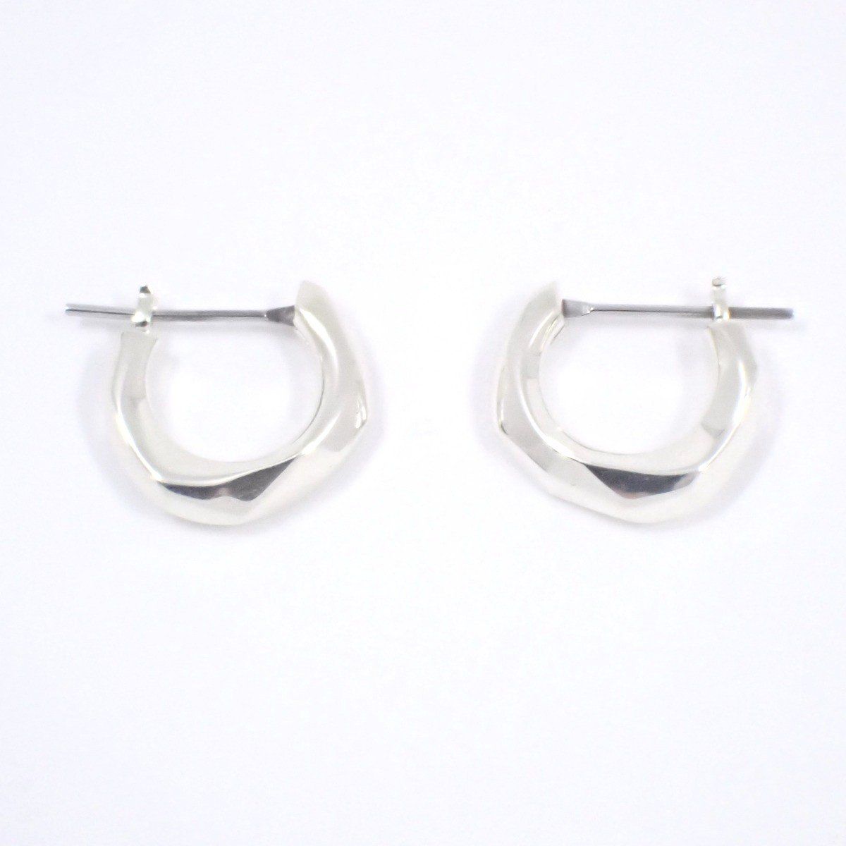 【美品】GARNI クロッケリー　シルバー フープピアス 両耳用 GARNI ガルニ クロッケリー フープ ピアス シルバー【いおき質店