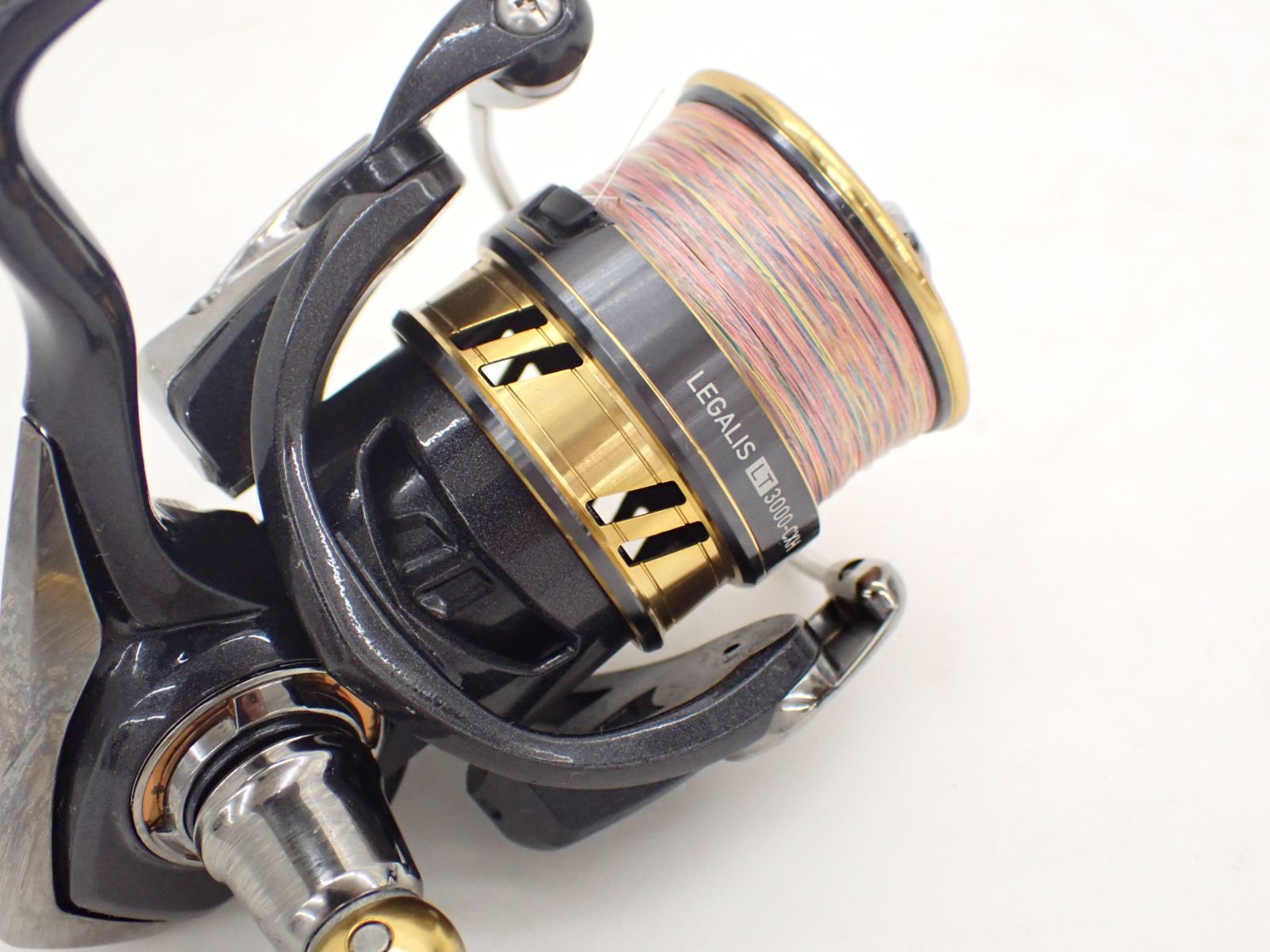 ∽ DAIWA ダイワ スピニングリール 18レガリス LT3000-CXH