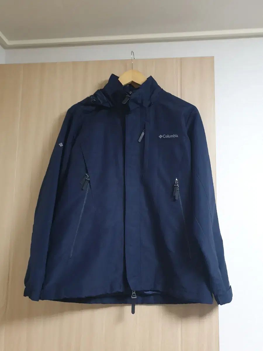 Columbia コロンビア ウィンドブレーカー