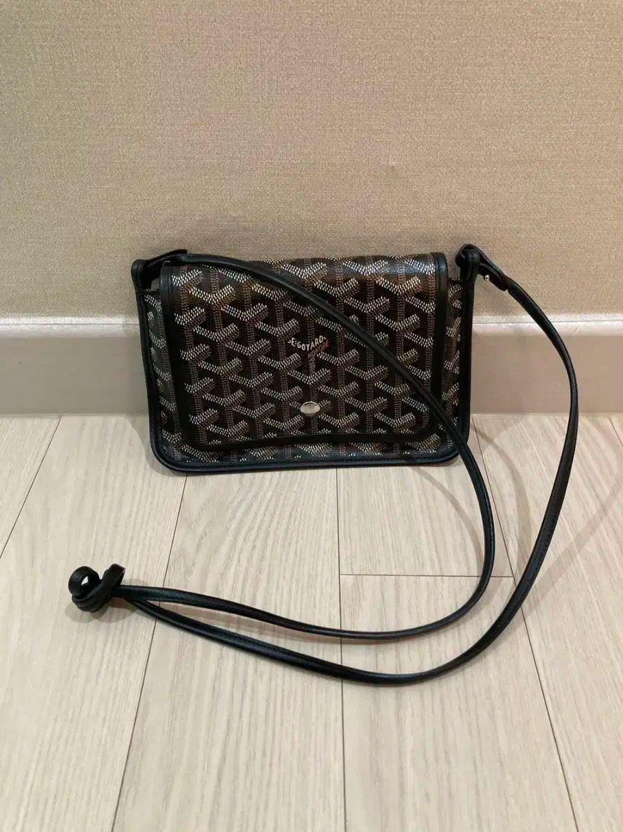 Maison Goyard プルーム クロスバック