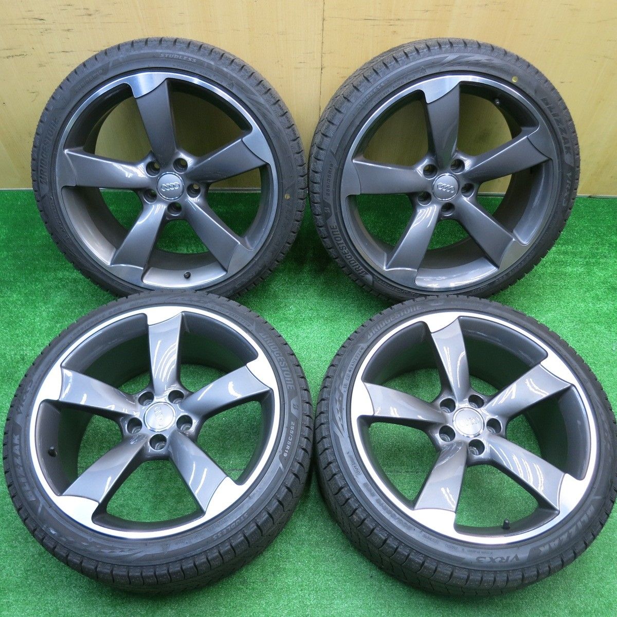 24年 キレイ アウディ 等 WSP ITALY 255 35 R 19 スタッドレス ブリヂストン ブリザック VRX 3 19インチ PCD 112 5 H ス