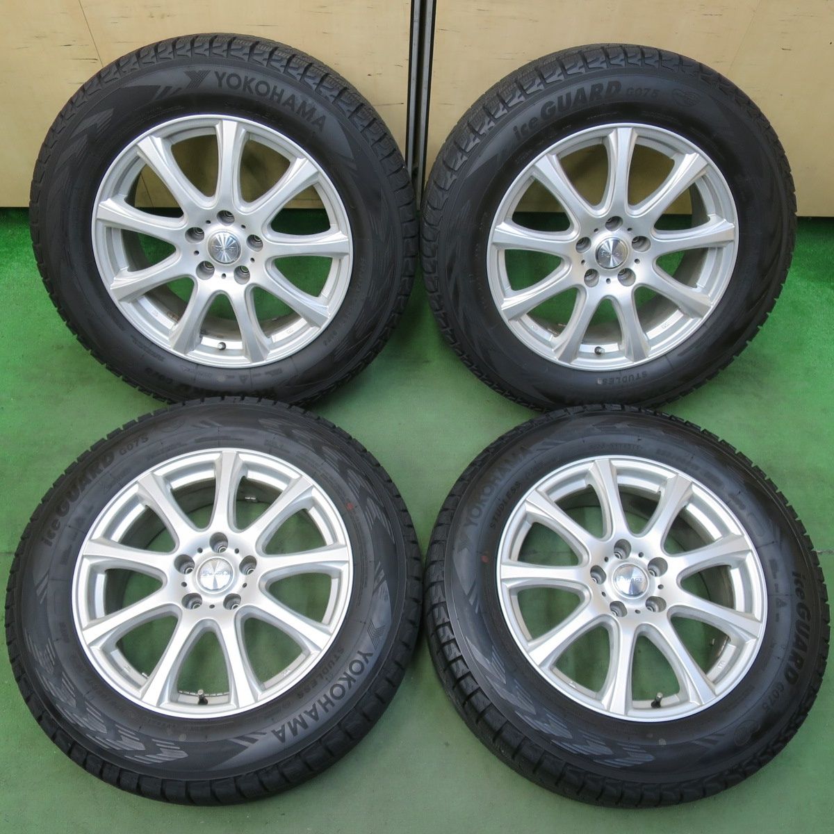 バリ溝！9.5分☆スタッドレス 225/65R17 ヨコハマ アイスガード G075 