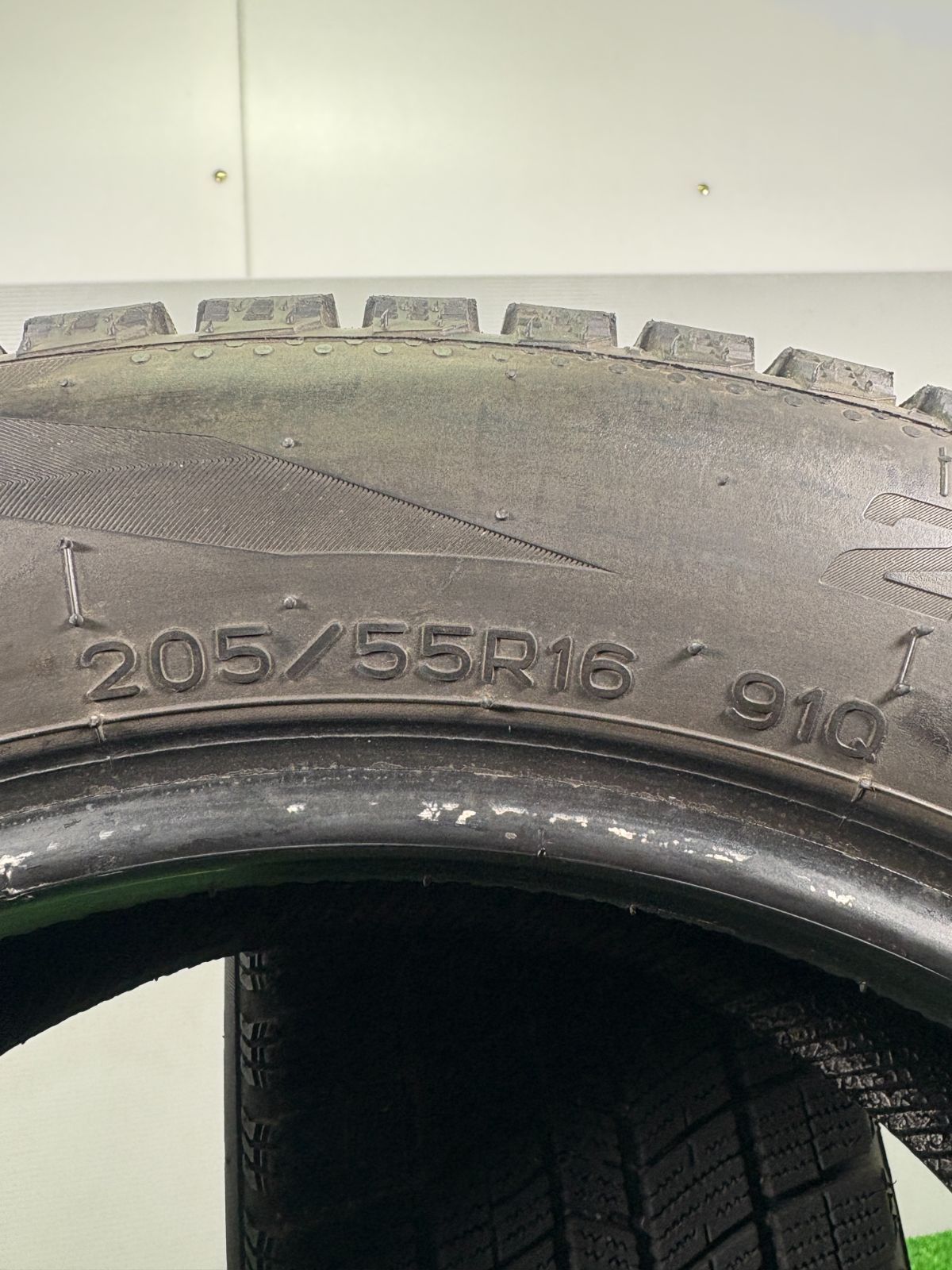  205 55 R 16 ナンカン AW 1 2本 冬タイヤ スタッドレス TA 691 16インチ スタッドレス