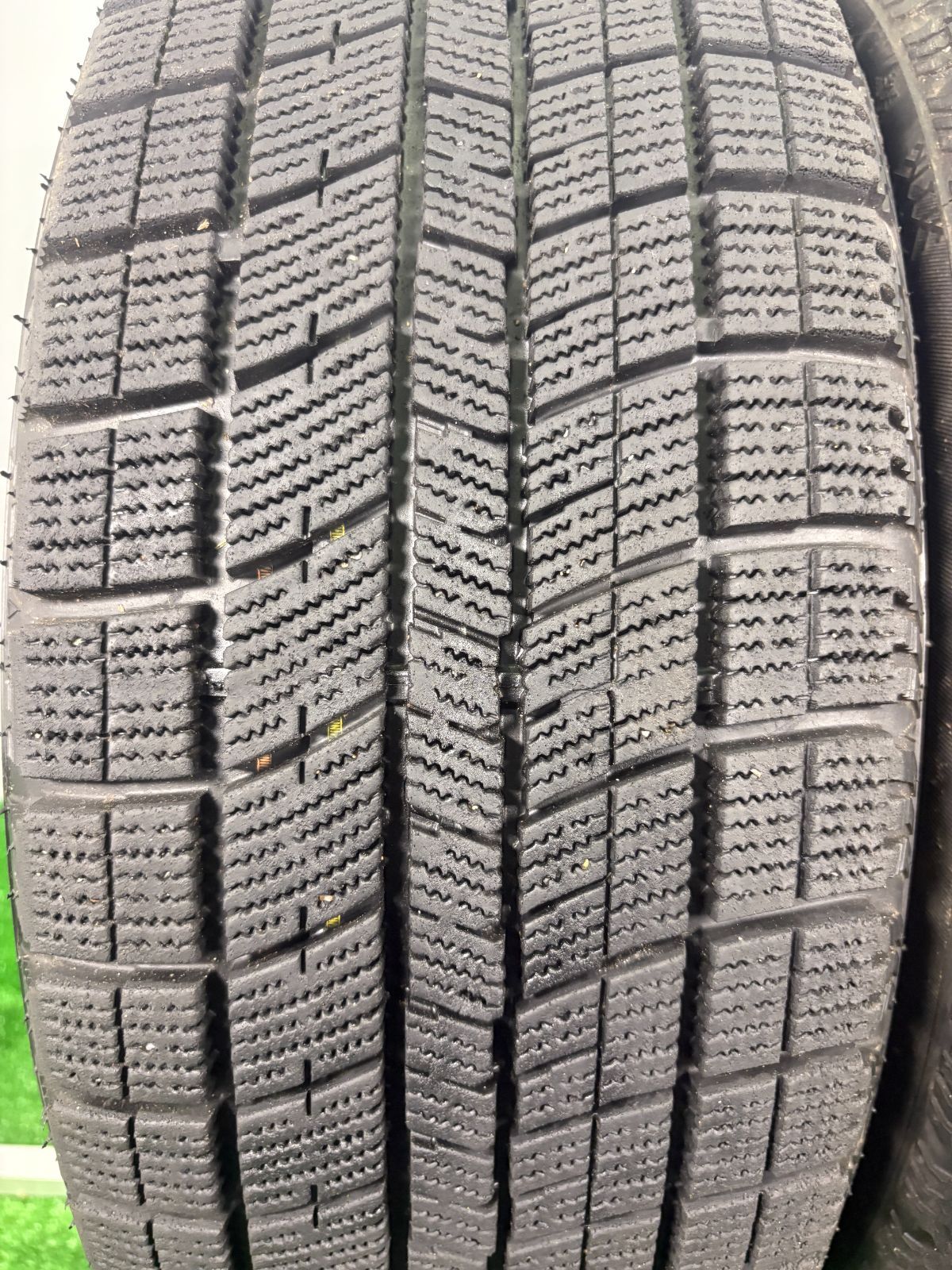 205 55 R 16 ナンカン AW 1 2本 冬タイヤ スタッドレス TA 691