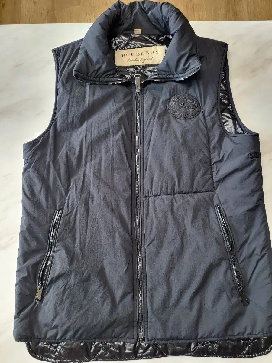 バーバリー ダウン ライナー ベスト