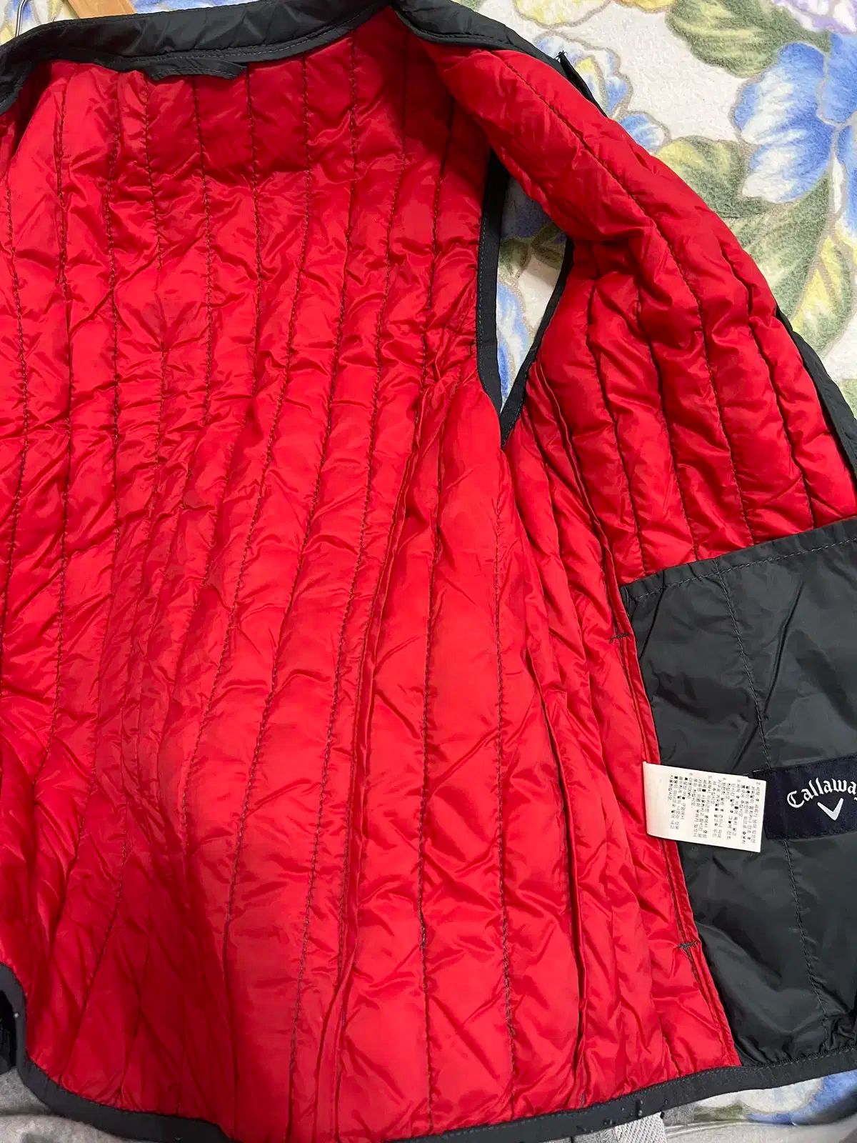 グースダウンベスト 軽量ベスト