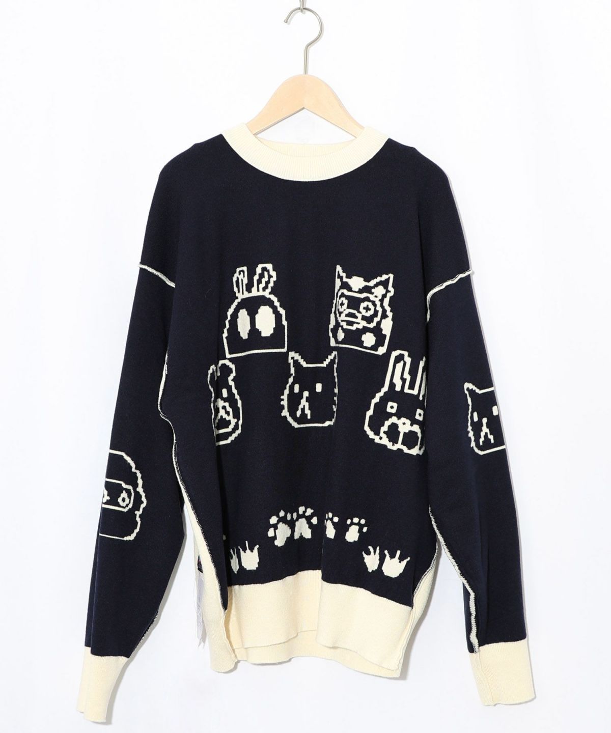 353122 リバーシブルドット絵柄ニットプルオーバー