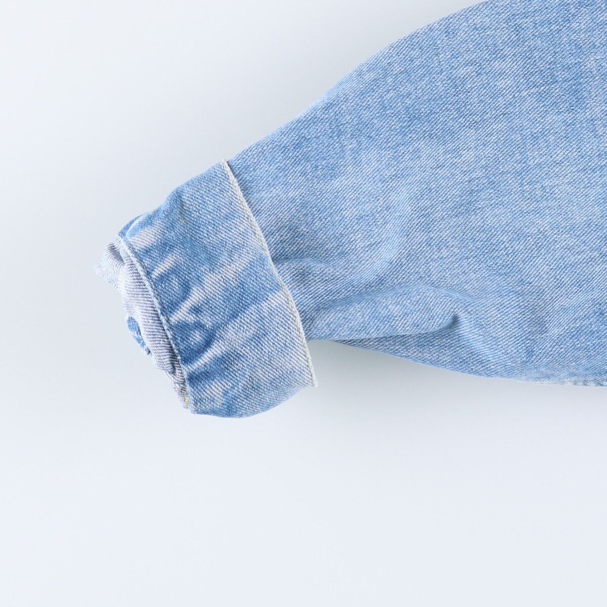 デニムジャケット