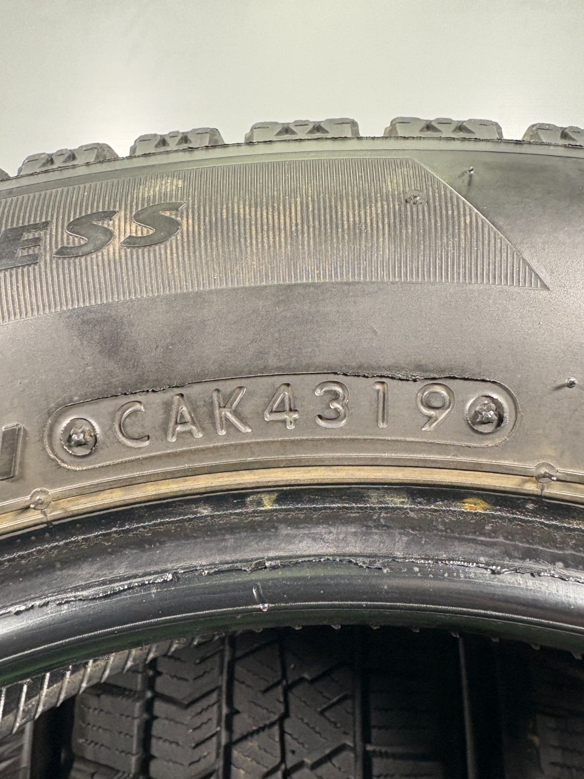 ブリヂストン VRX