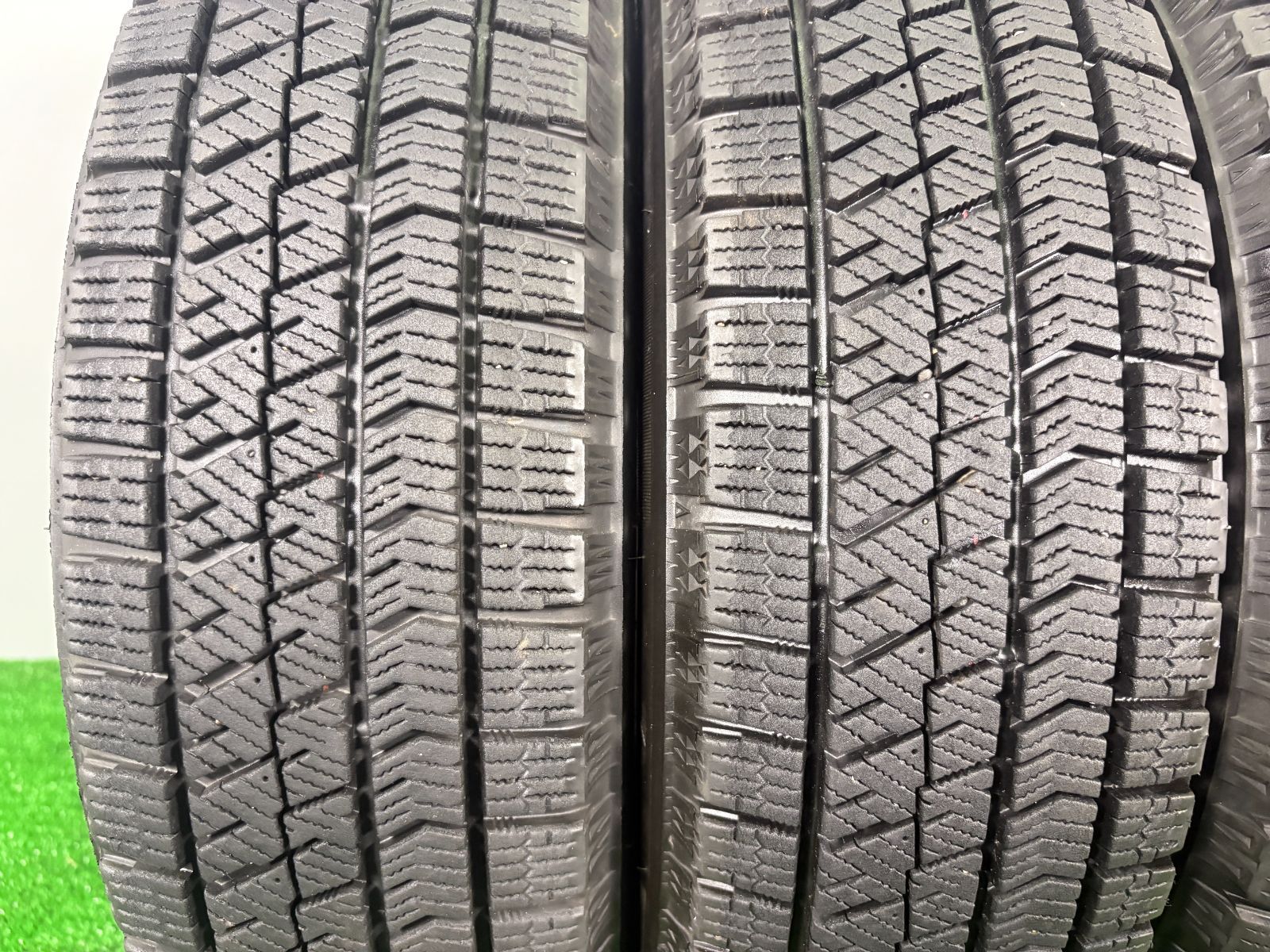 155 65 R 14 ブリヂストン VRX 2 2019～ 4本 冬タイヤ スタッドレス TA 697