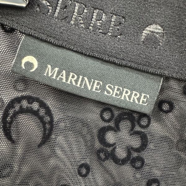 メッシュタイツ