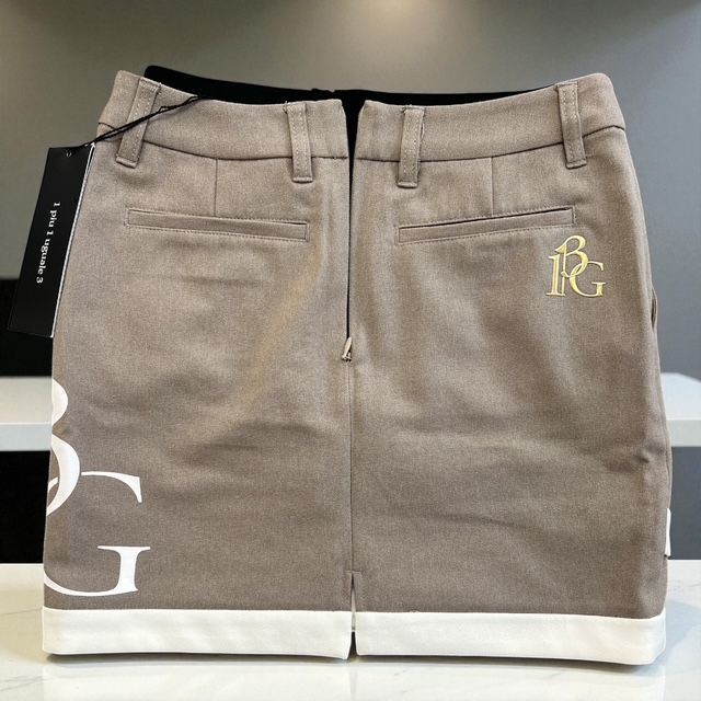 タイトスカート 膝上丈