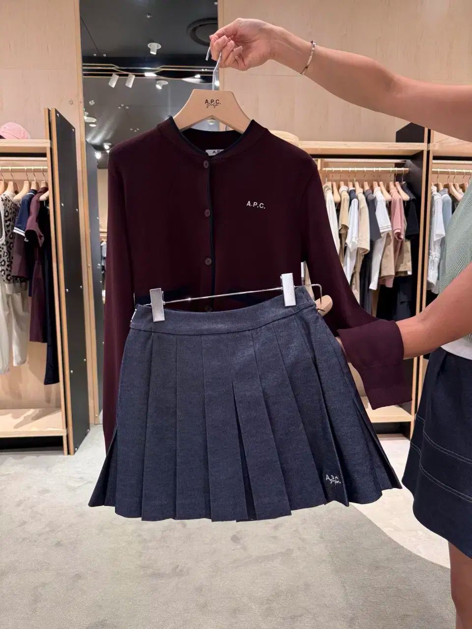 レディースゴルフ スカート