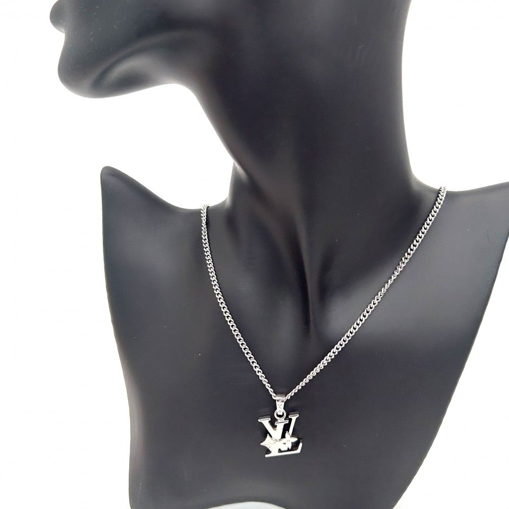ペンダント・モノグラム ロウ シルバー M02254 ルイヴィトン
