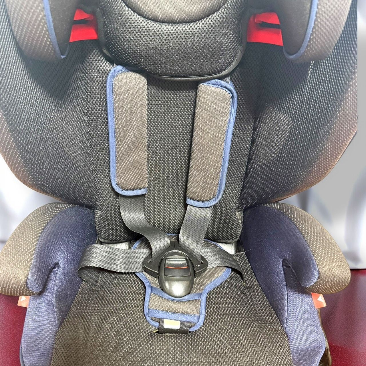 極美品 Aprica エアグルーヴAC ジュニアシート チャイルドシート