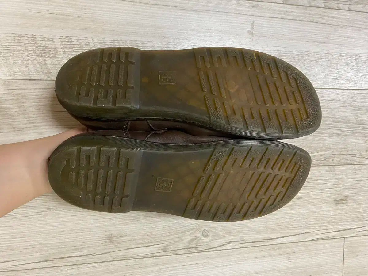 MARTENS ドクターマーチン