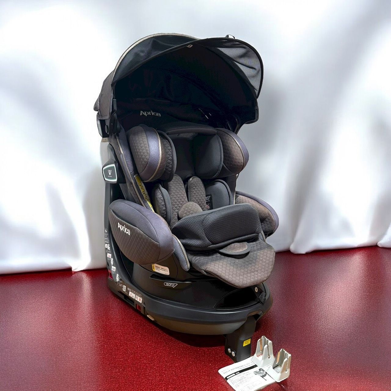 Aprica アップリカ フラディア グロウ ISOFIX 360° セーフティー シルバーパール SV アカチャンホンポ モデル ISOFIX固定 チャイルドシート 2068670 定価75900円