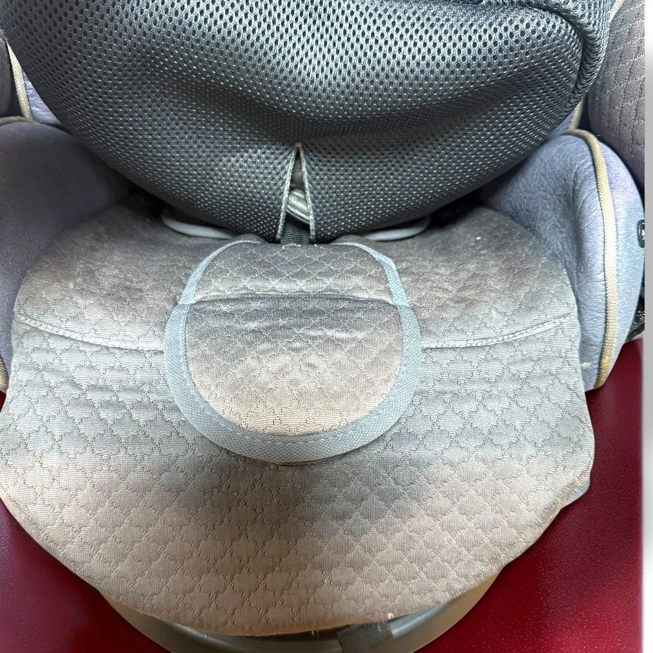 チャイルドシート 2068670