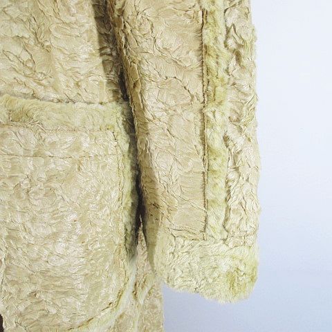 チェスターコート